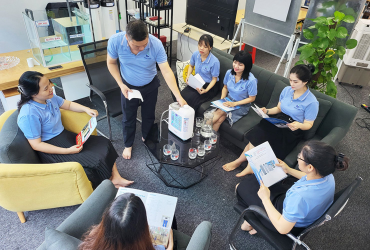 Tuyển dụng Trâm Hân